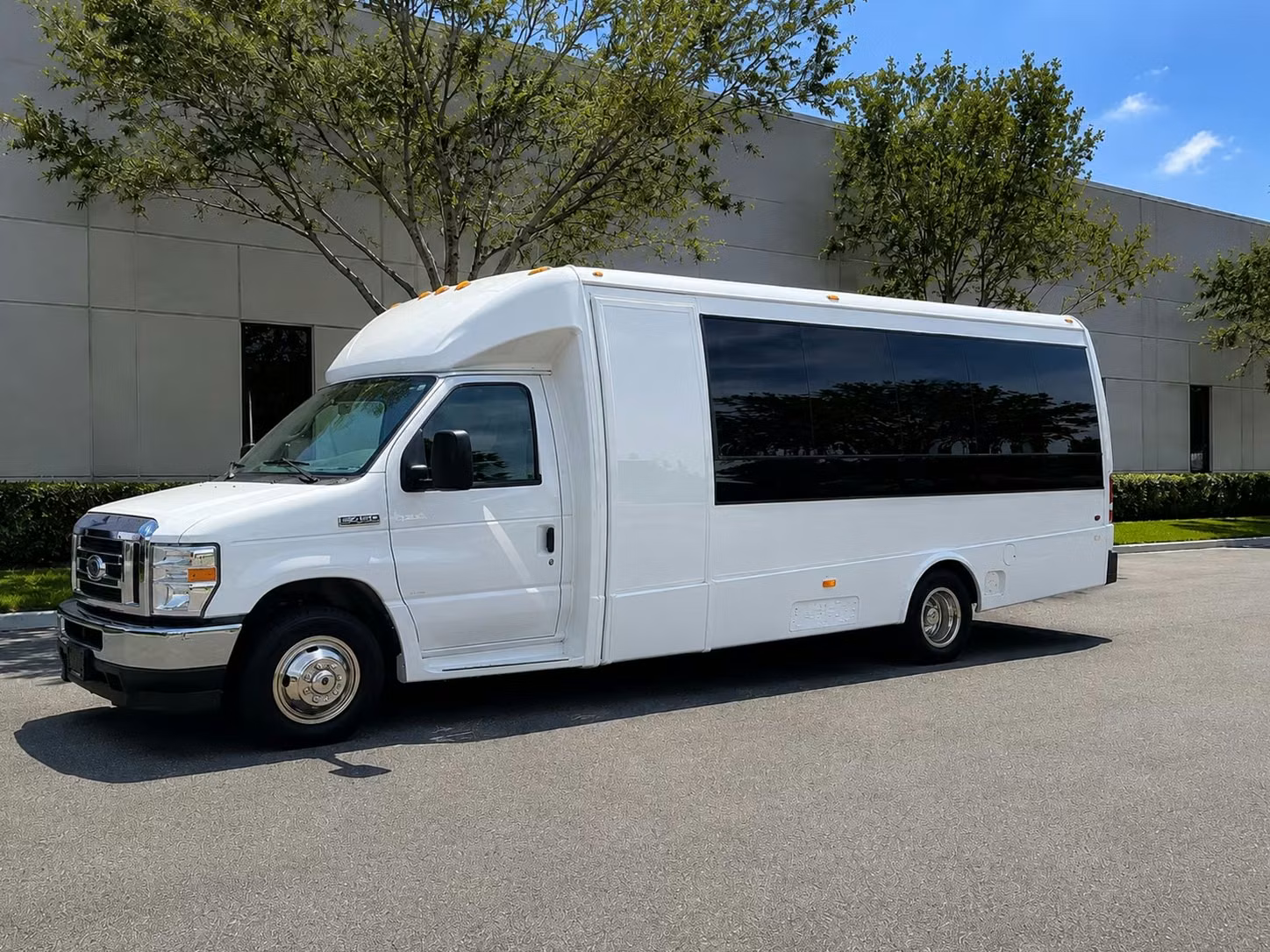 18 passenger minibus