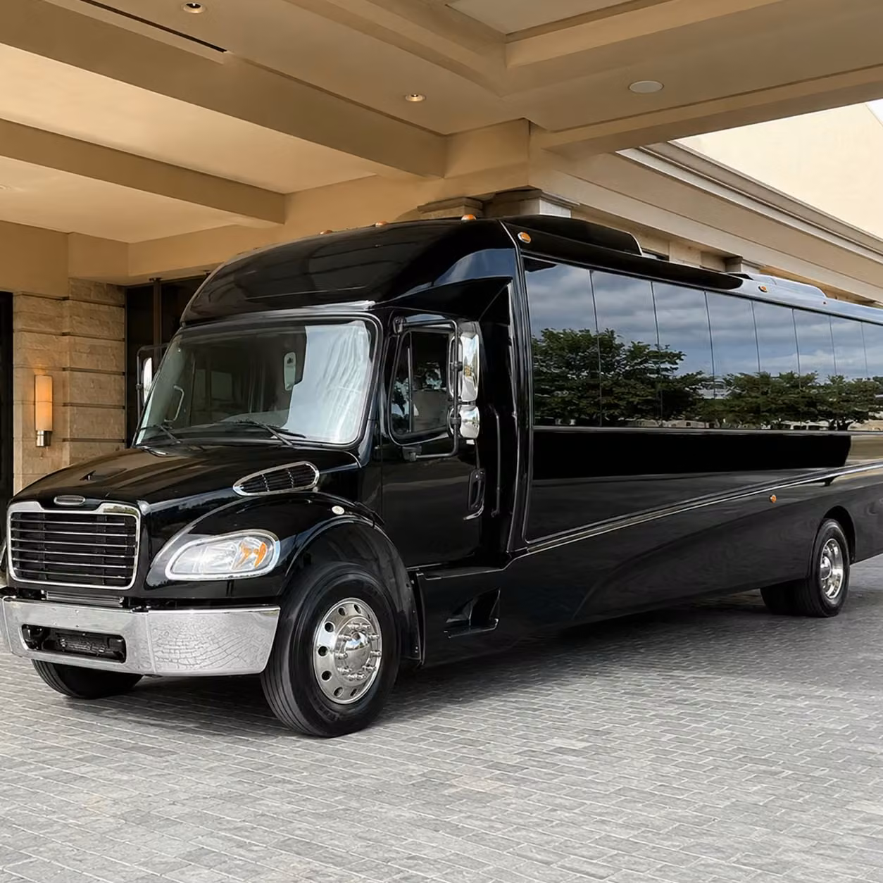 35 passenger minibus