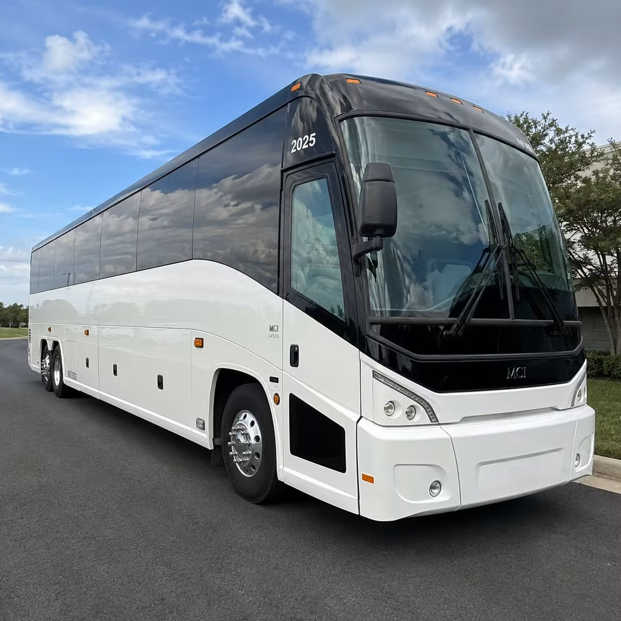 concert bus rentals to oakland arena and beyond the bay bridge