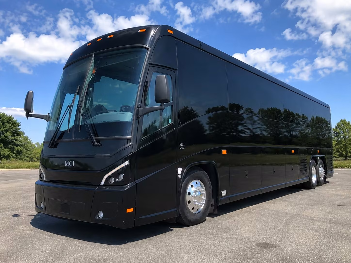 school field trip bus rentals and student group transportation in alameda
